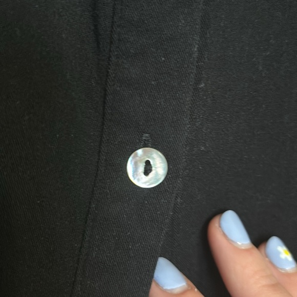 Boxy button down crop top - Picture 3 of 6